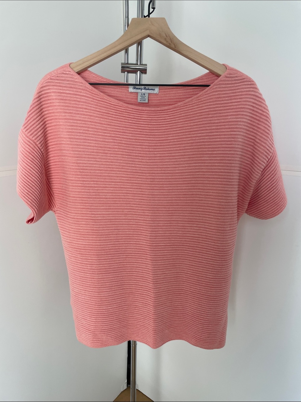 Women’s Tommy Bahamas Pink Shirt. Size Large
